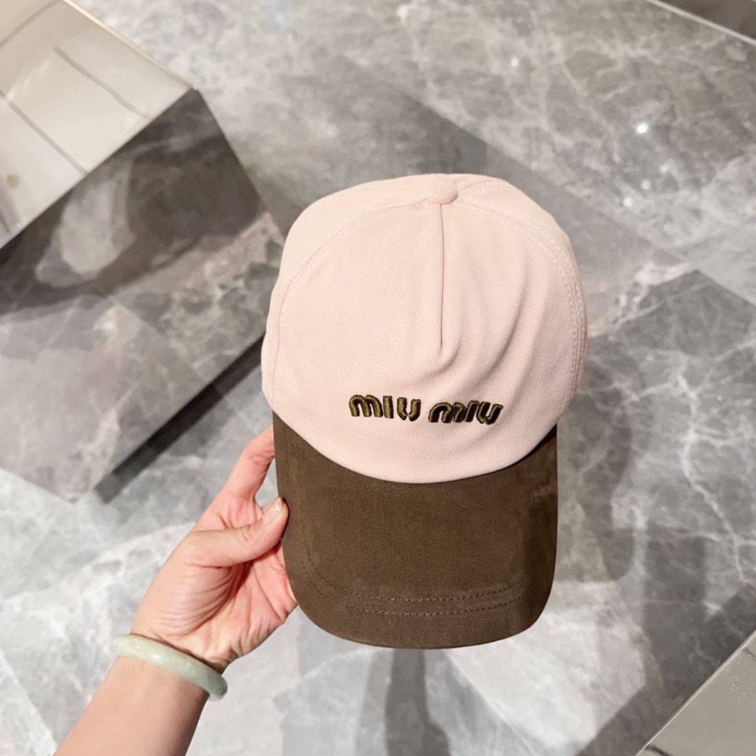 Miu Miu Caps